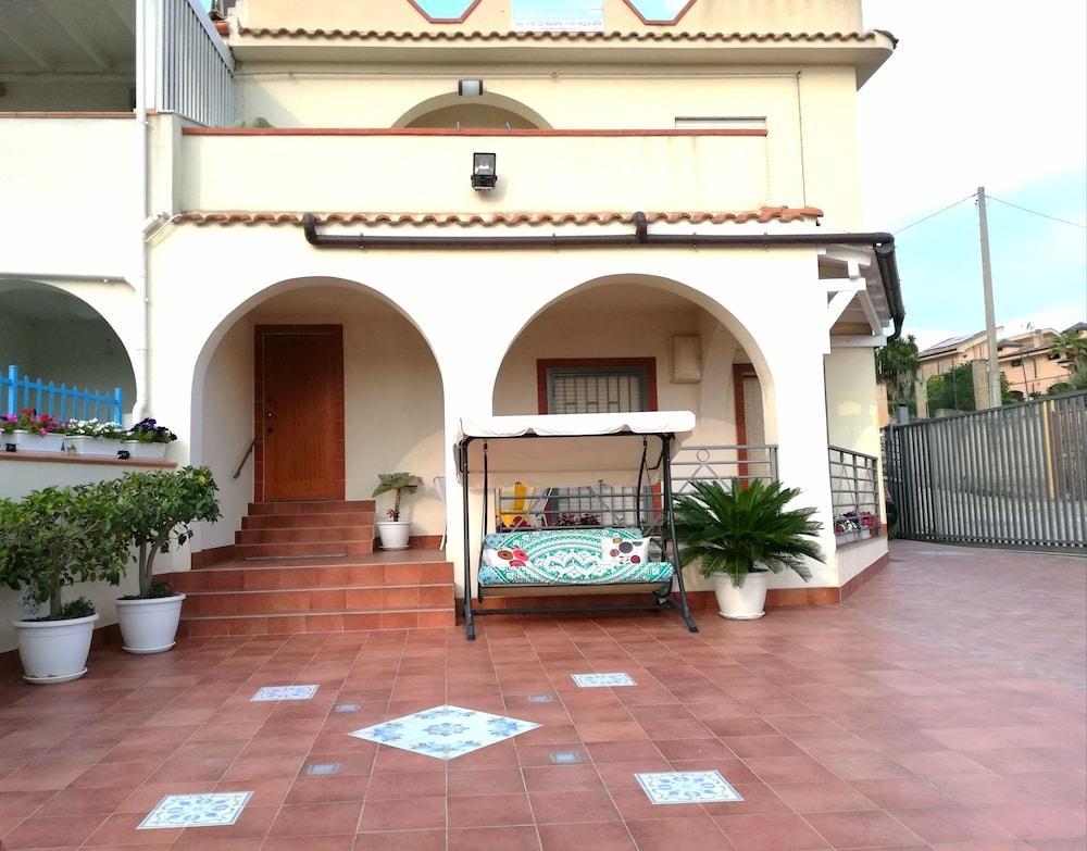 La Roccia Bianca Bed & Breakfast Realmonte Exterior photo